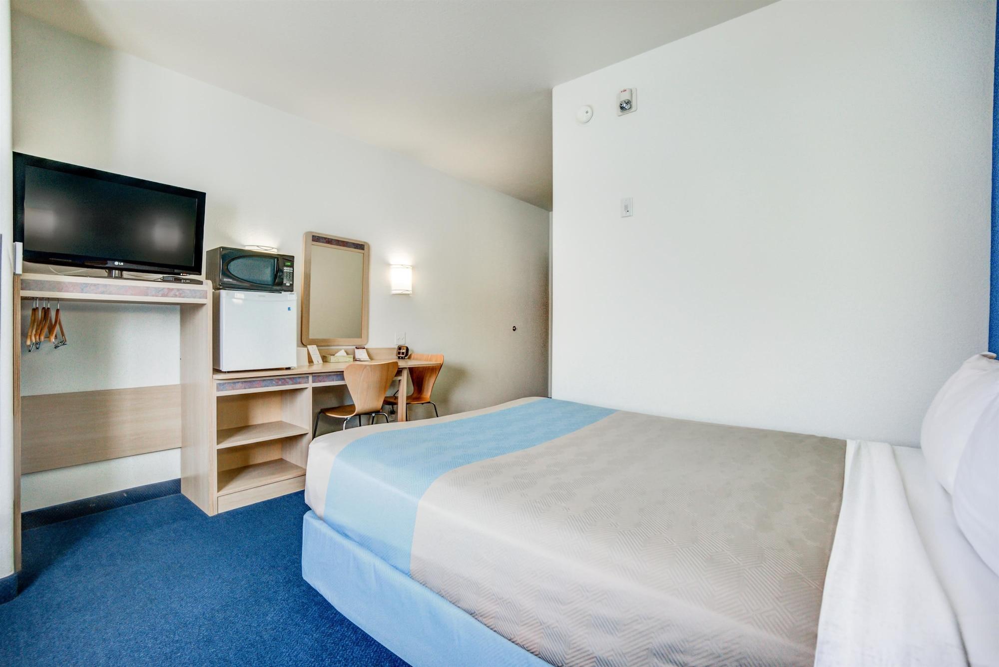 Motel 6-Red Deer, Ab Exteriör bild