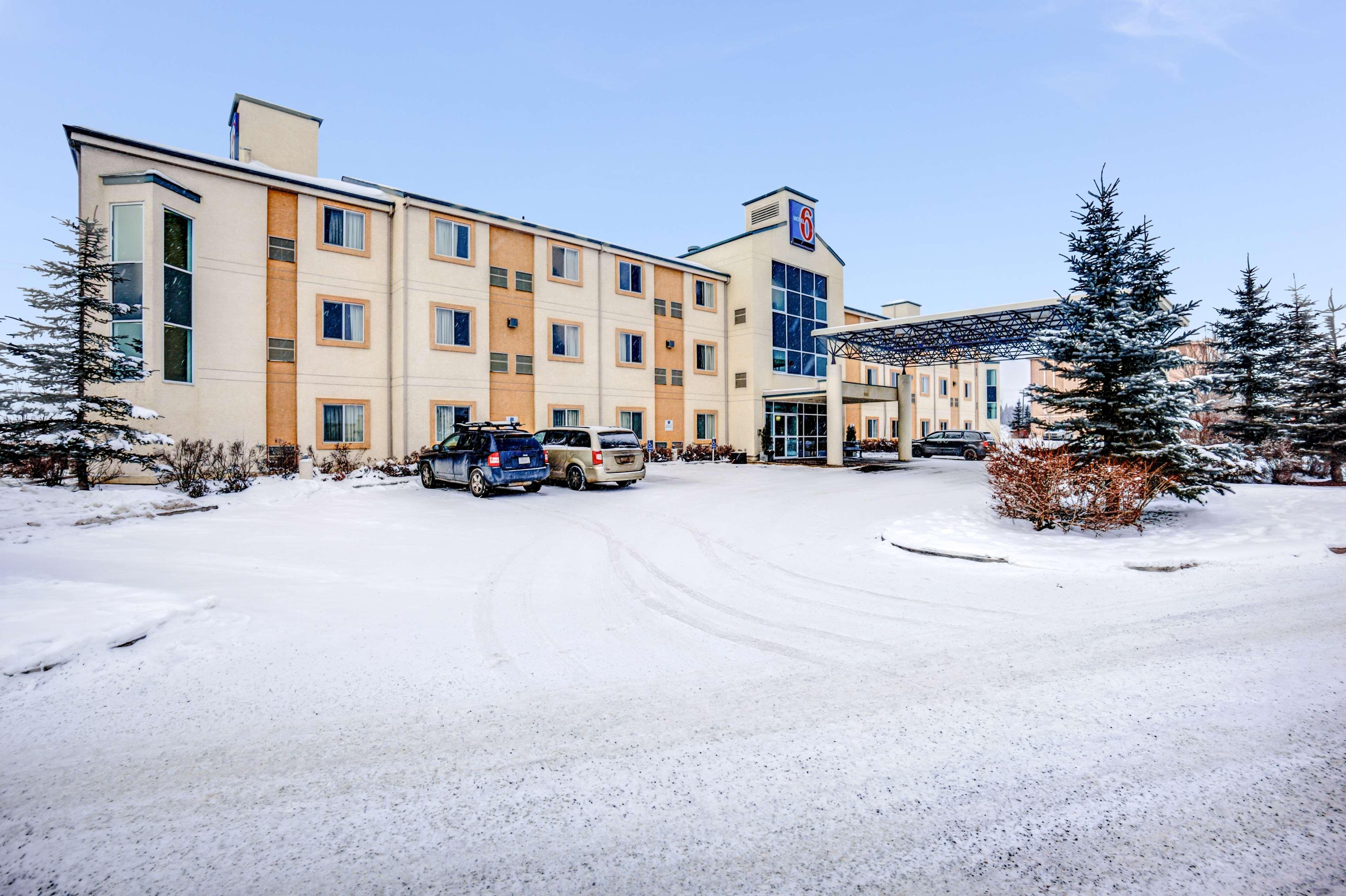 Motel 6-Red Deer, Ab Exteriör bild